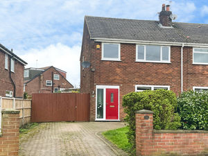 Front External- click for photo gallery